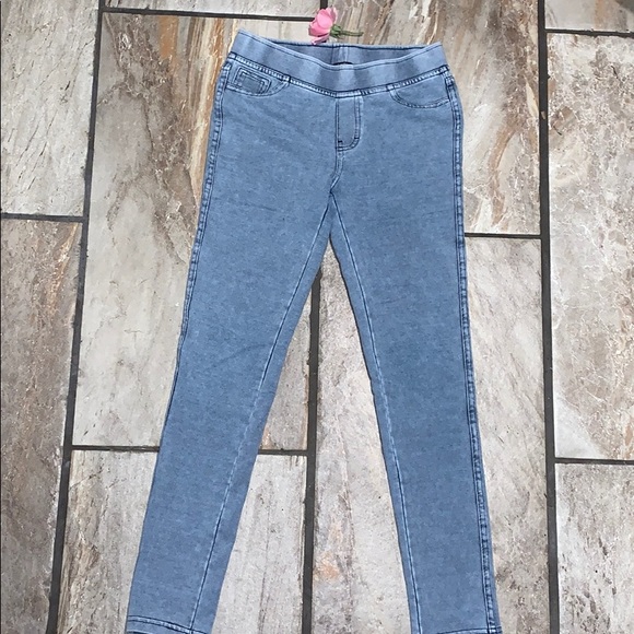 Bundle of Girls Jeggings and Jeans - Picture 2 of 16